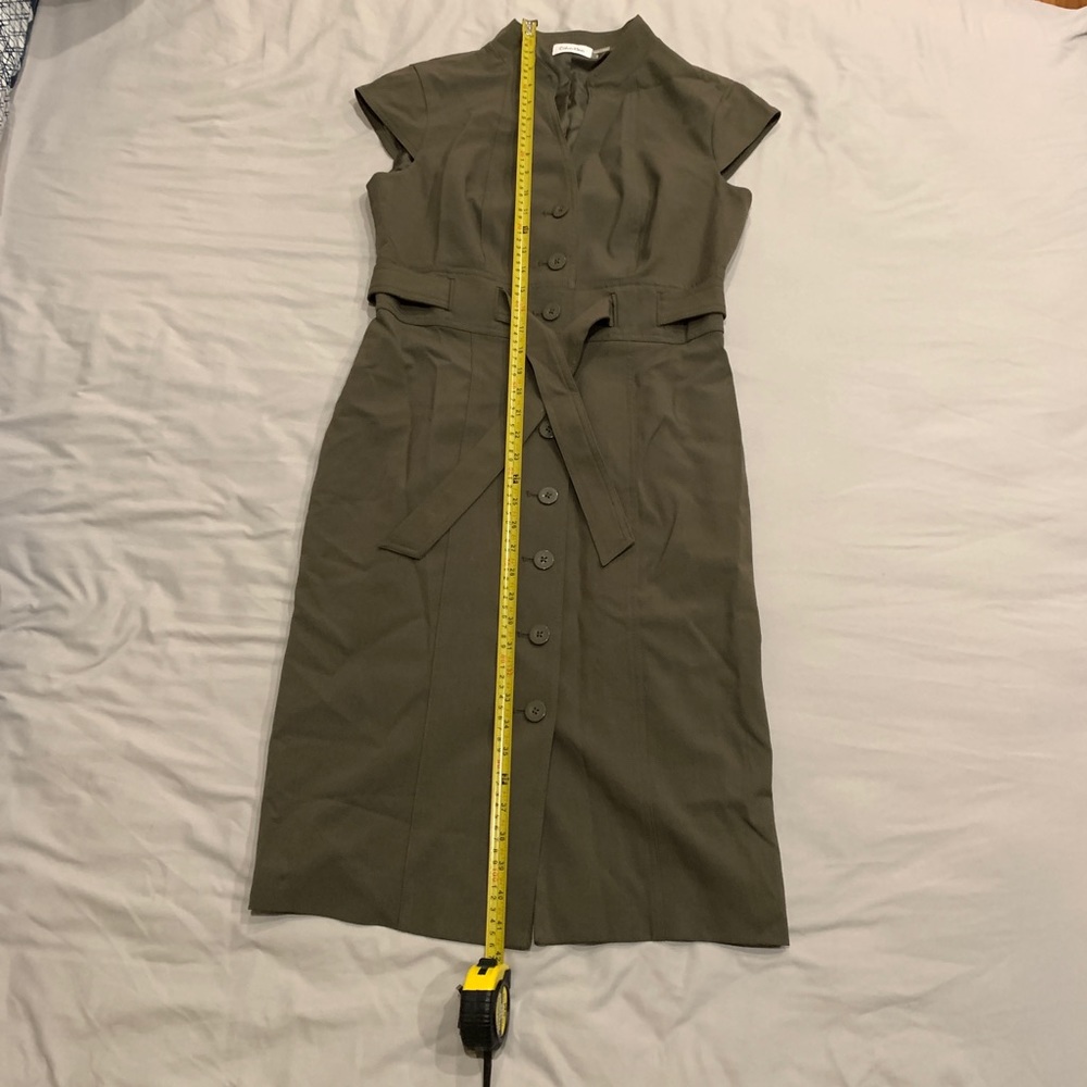 BNWT Calvin Klein women’s button down dress. - Picture 3 of 9